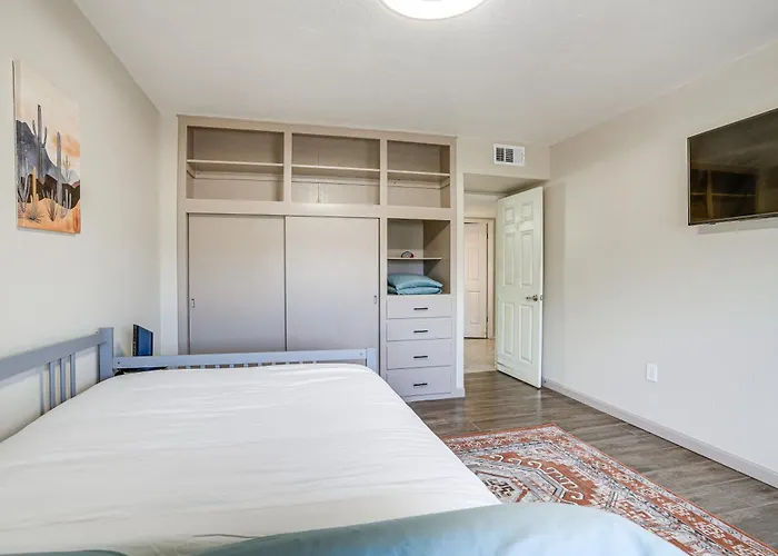 Close To Golf: Sun Escape W/ Furnished Porch! * Sun City